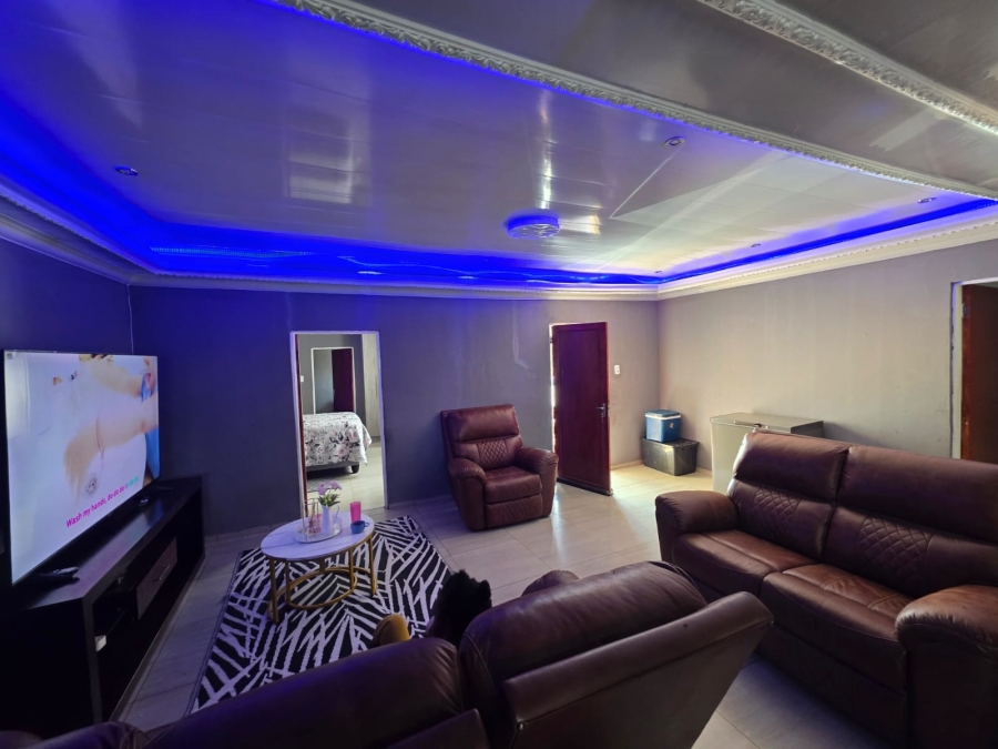 3 Bedroom Property for Sale in Zamdela Free State
